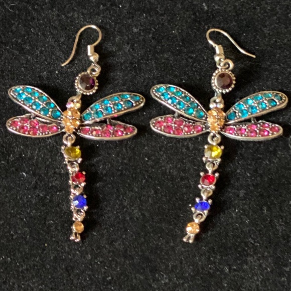 Gorgeous handmade butterfly earrings!! - Picture 3 of 3